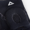 Chránič kolena s oporou PEAK Knee Pad čierny